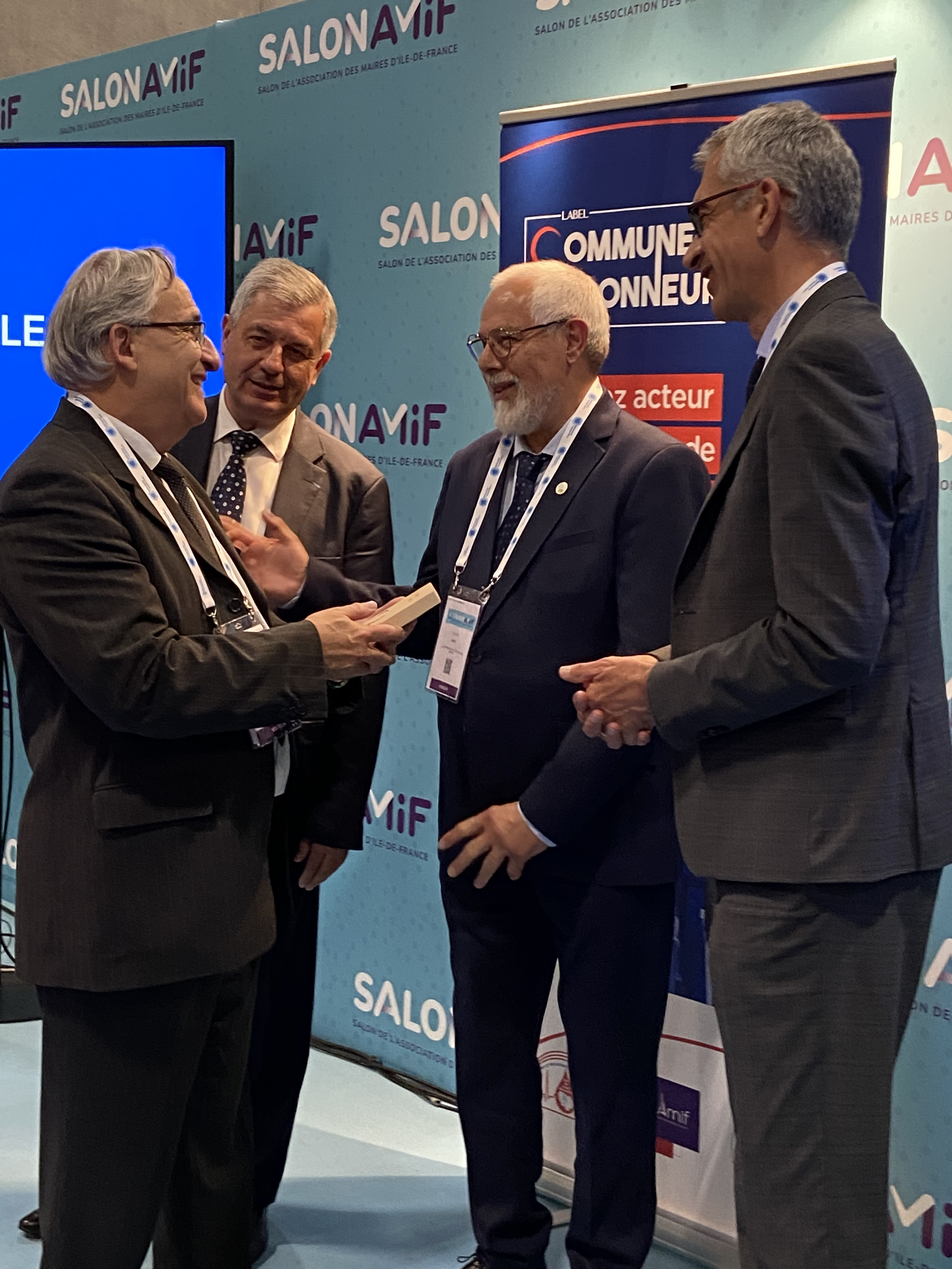 cérémonie de remise des trophées Label Commune donneur 2024