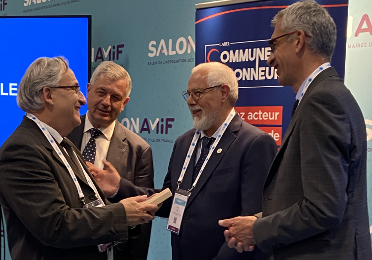 cérémonie de remise des trophées Label Commune donneur 2024