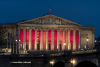 Assemblé nationale en rouge